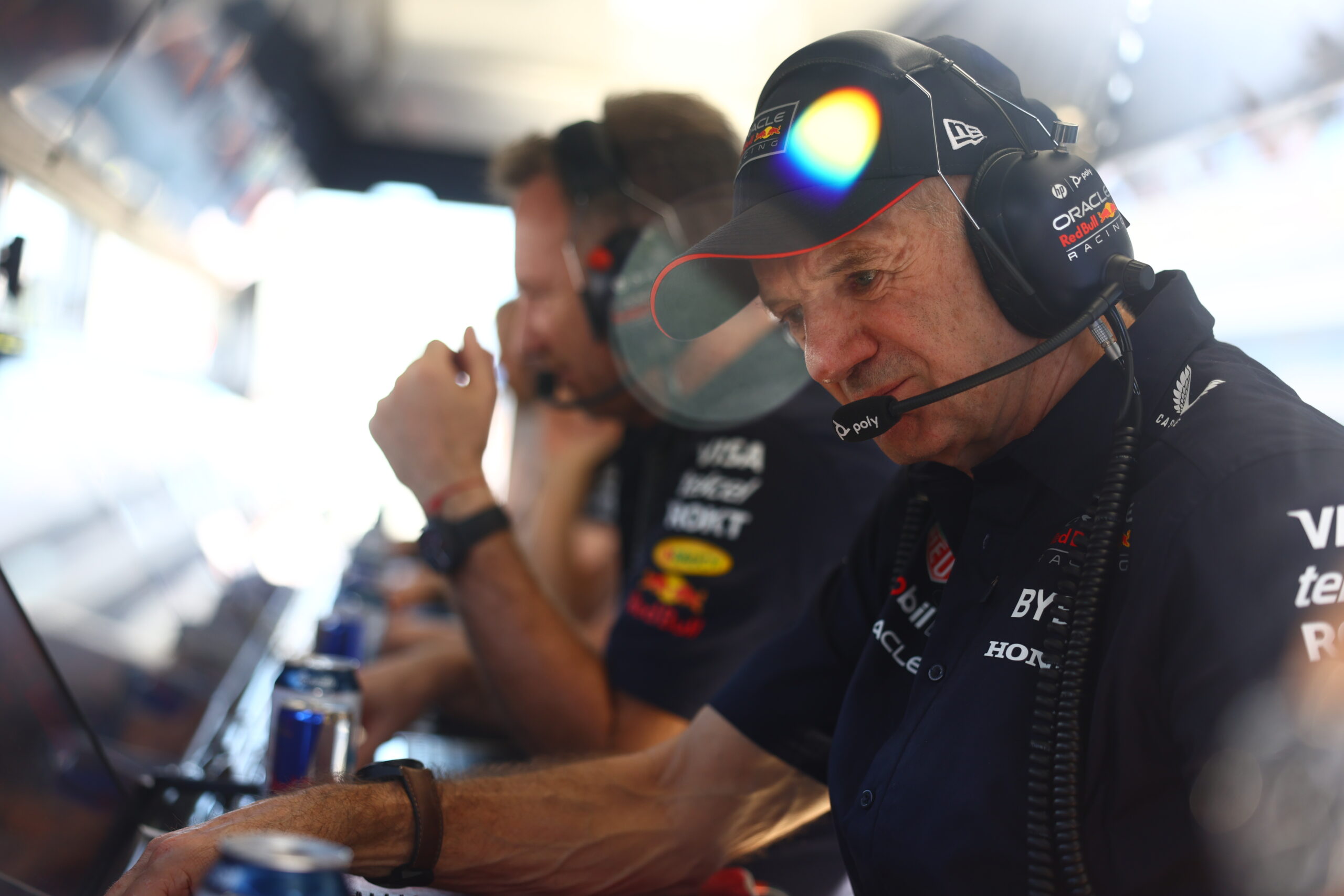 Adrian Newey rejoint Aston Martin : un tournant en F1