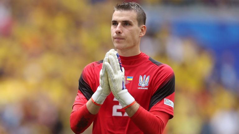 Andriy Lunin nommé meilleur gardien de l'année 2024