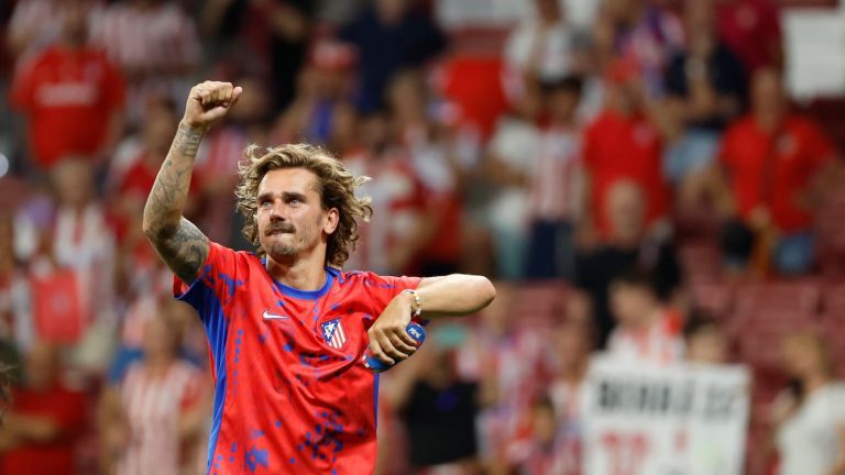 Antoine Griezmann en el top de jugadores con más goles de tiro libre junto a Messi