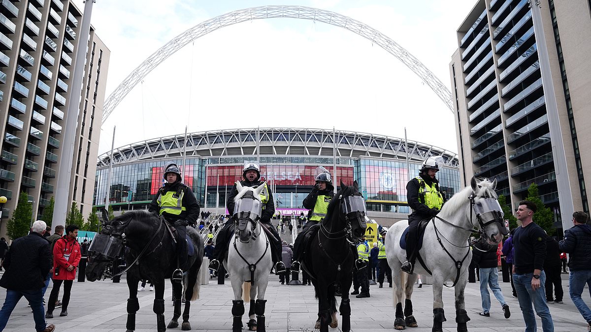 Arrestations liées au football atteignent 2 584 en 2023-24