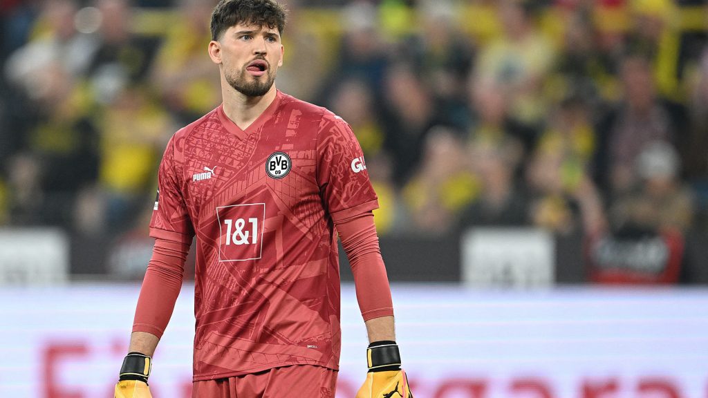 BVB, News und Gerüchte: Gregor Kobel äußert sich kryptisch zu Zukunft bei Borussia Dortmund