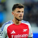 Ben White sur le banc : Arsenal face à Manchester City