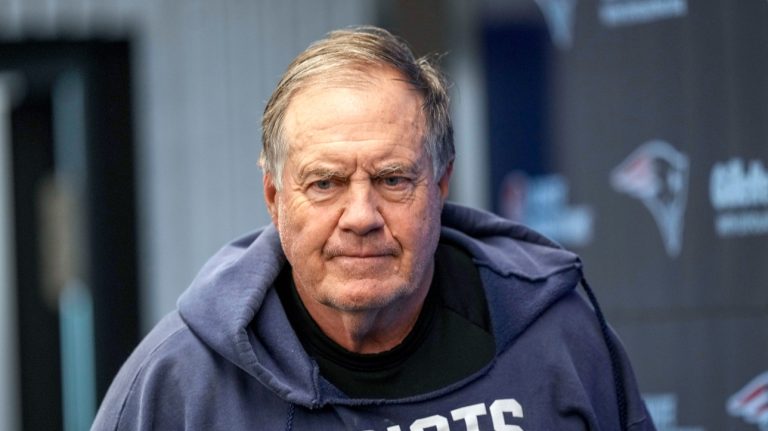 Bill Belichick prêt à revenir au coaching en 2025