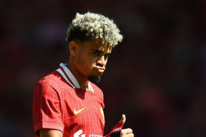 Luis Díaz brille avec un doublé face à Manchester United