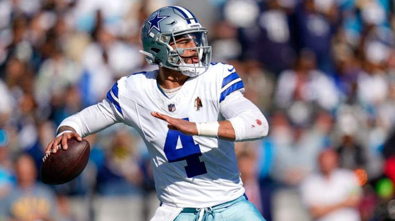 Dak Prescott signe un contrat record avec les Cowboys