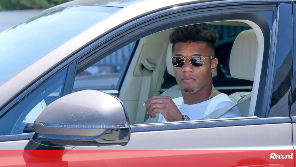 David Neres bientôt à Naples : un déjeuner révélateur avec Antonio Conte