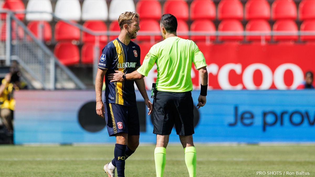 Décision VAR controversée : FC Utrecht et le but validé