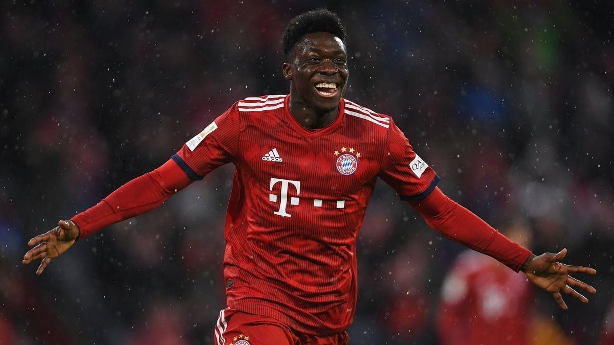 Fran García et l'ombre d'Alphonso Davies au Real Madrid