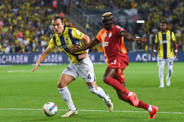 Galatasaray s'impose contre Fenerbahçe : analyse du match