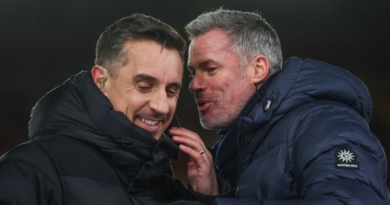 Gary Neville propose des substitutions en jeu pour la Premier League