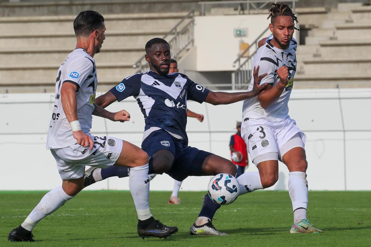 Girondins de Bordeaux : « Nous faisons le maximum pour que le prochain match ait lieu au Matmut », indique Pierre Hurmic