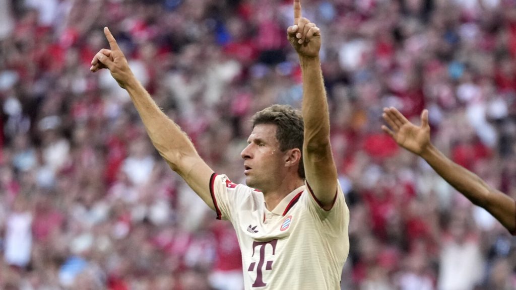 Harry Kane and Thomas Müller score as Bayern beats Freiburg in the Bundesliga