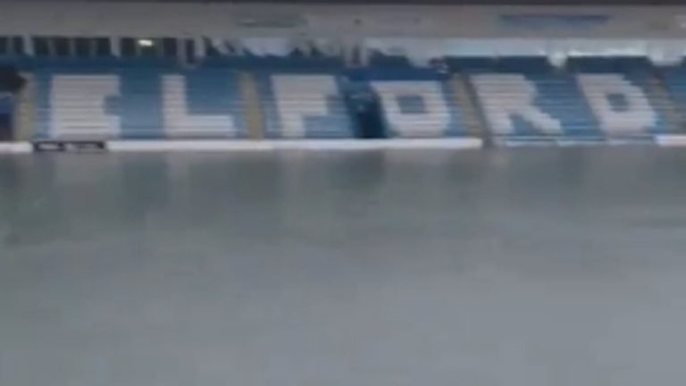 Inondation catastrophique au stade d'AFC Telford : appel à l'aide