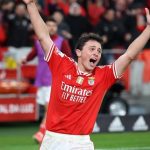 João Neves deixa o Benfica para rumar ao Paris Saint-Germain por 59,9 ME