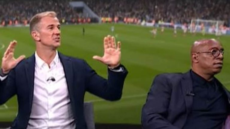 Joe Hart se moque d'Ian Wright après l'égalisation de Stones