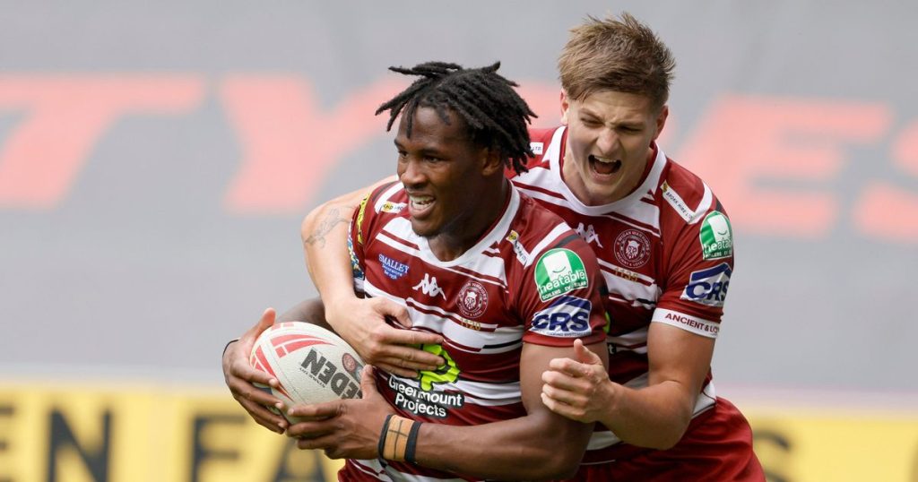 Junior Nsemba rêve de rugby au Cameroun tout en jouant à Wigan