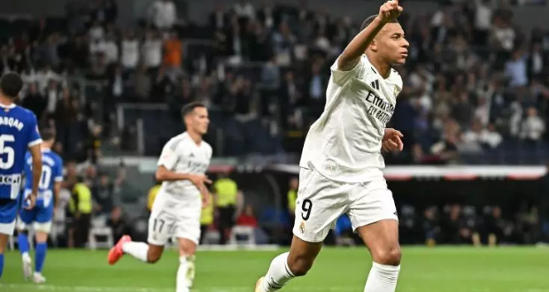 Le Real Madrid s'impose face à Alavés, Mbappé brille