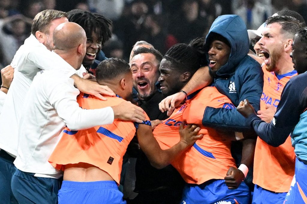 Marseille écrase Lyon dans un match record : 3-2