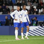 Mbappé pourrait jouer en 9 avec l'équipe de France