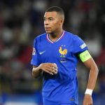 Mbappé sur le banc ? Deschamps prépare des réajustements