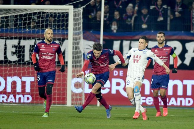 Mercato : quel attaquant pourrait recruter le Clermont Foot ? On a épluché la liste des joueurs libres