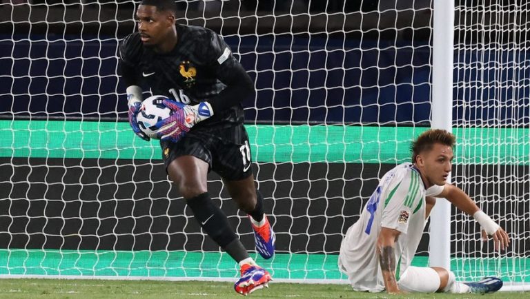 Mike Maignan s'exprime après la défaite des Bleus en Ligue des nations