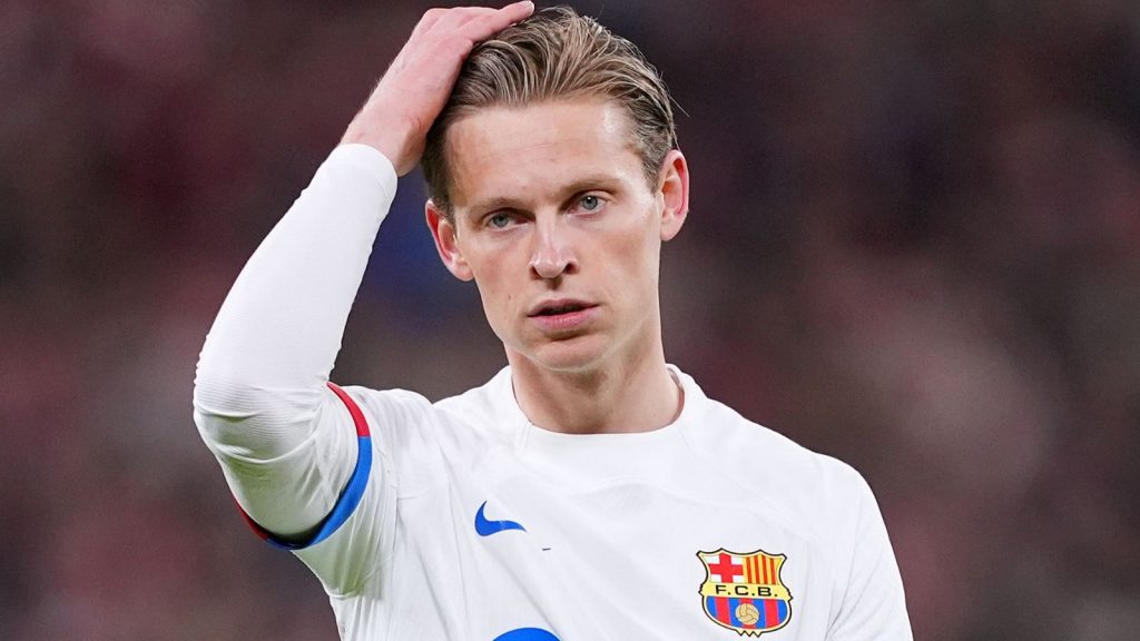 Mit Schmerzen spielen - oder doch eine OP? FC Barcelona setzt verletzten Frenkie de Jong wohl unter Druck