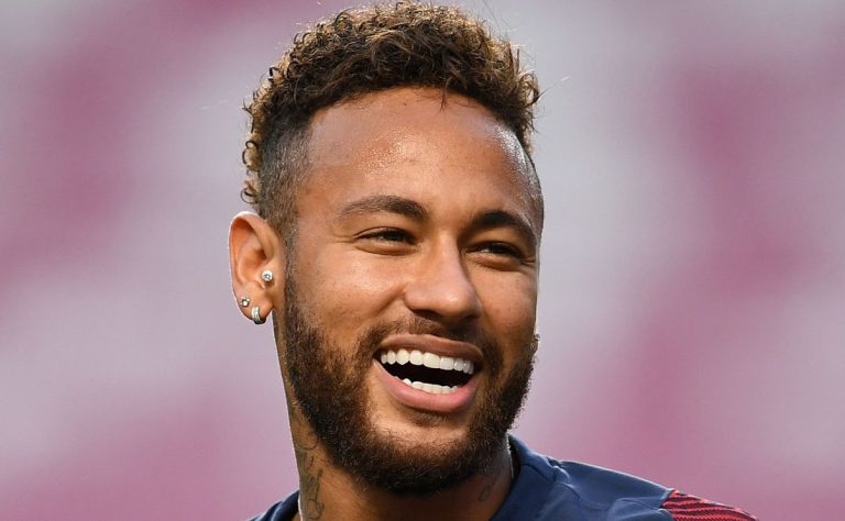 Neymar désigne Messi comme le meilleur joueur de l'histoire