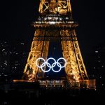 Paris 2024 : les anneaux olympiques "vont rester sur la tour Eiffel" après les Jeux, annonce Anne Hidalgo