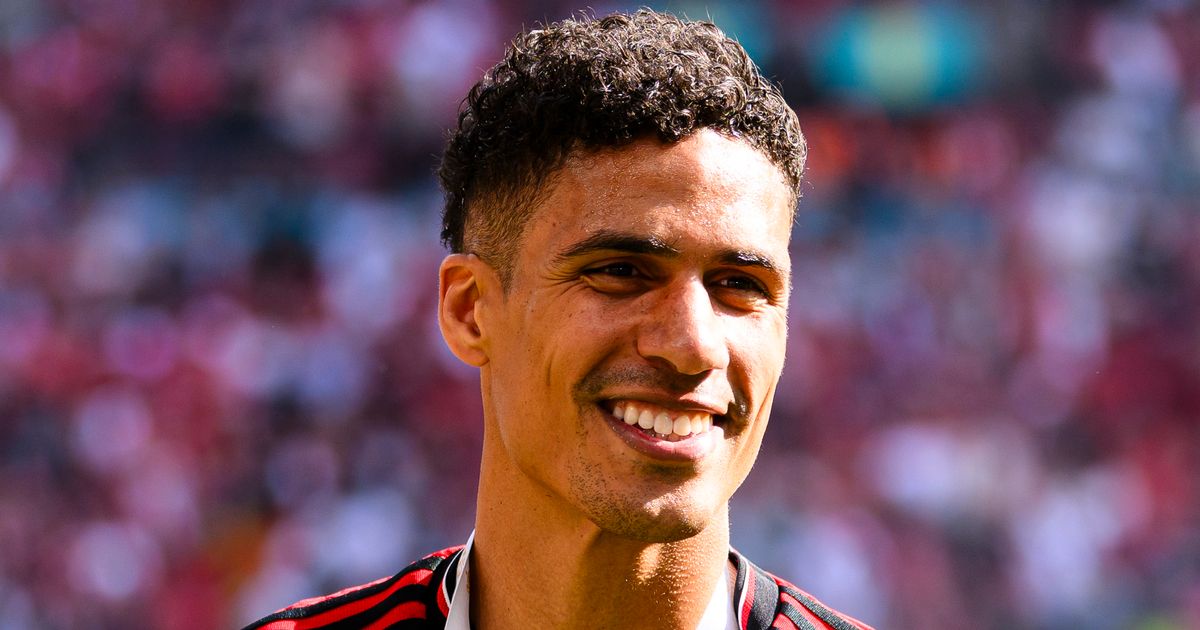 Raphaël Varane prend sa retraite : hommages de ses coéquipiers