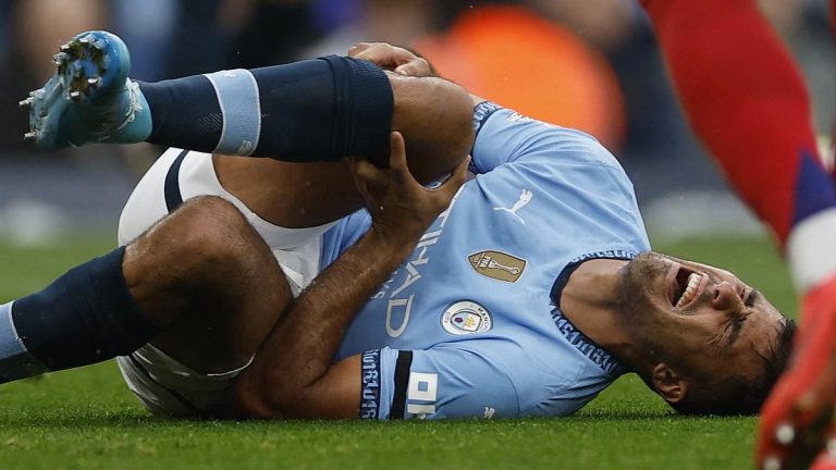 Rodri de Manchester City blessé lors du match contre Arsenal