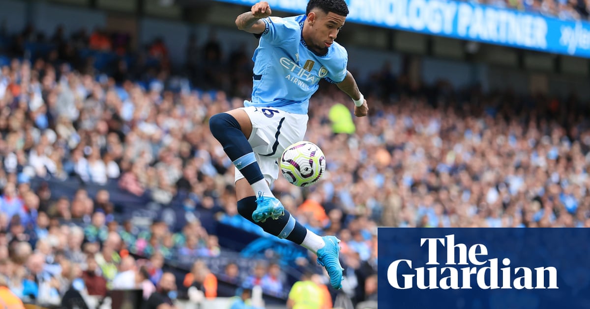 Savinho : Le jeune prodige brésilien s'impose à Manchester City