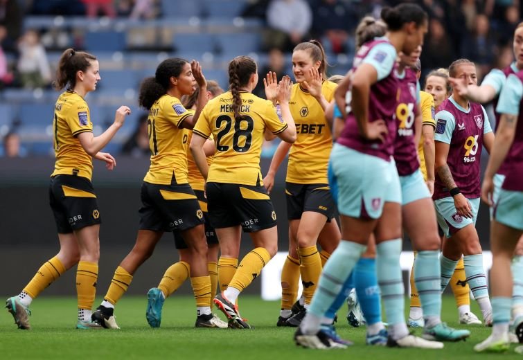 Wolves triomphent face à Burnley en FA Women's National League