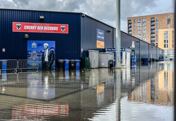 Dégâts autour du stade d'AFC Wimbledon