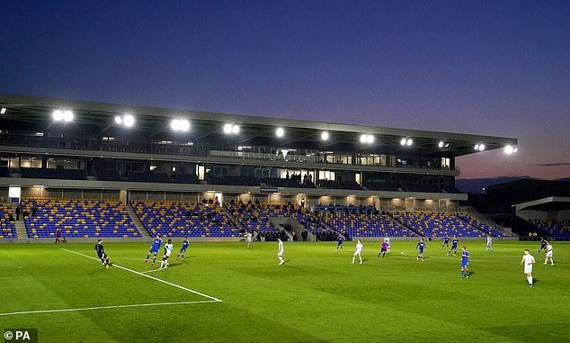 Stade de Plough Lane inondé