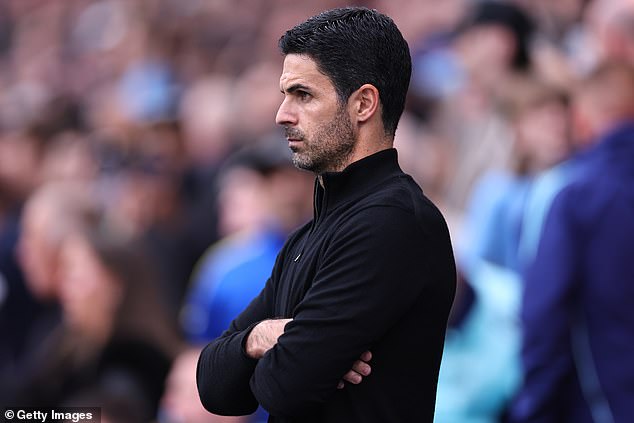 Mikel Arteta set up a take-no-prisoners defensive shape against Manchester City on Sunday