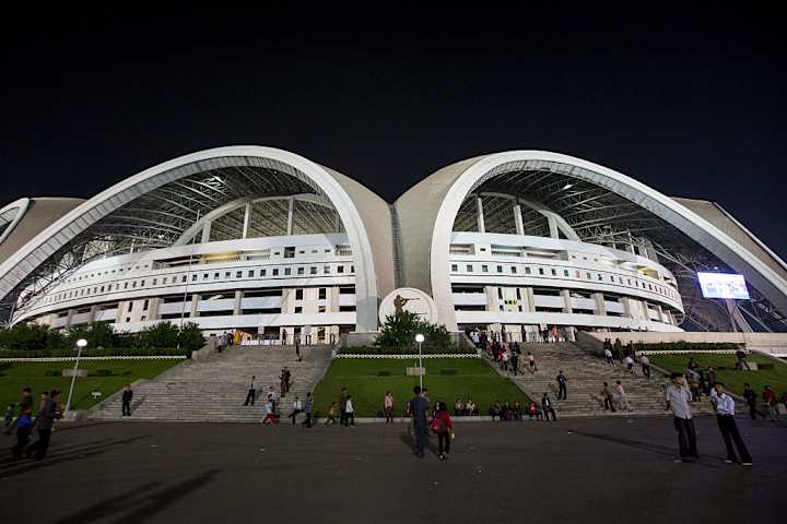 Stade de la fête du travail de nuit, Pyongyang, Corée du Nord