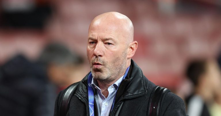 Alan Shearer critique le flop d'Antony chez Manchester United