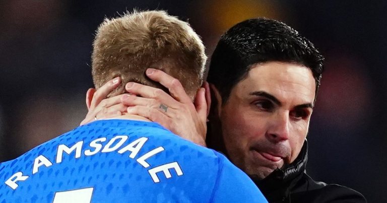 Arteta défie Ramsdale avant son retour à l'Emirates