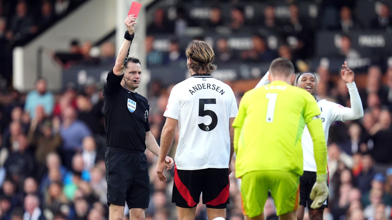 Aston Villa triomphe 3-1 contre Fulham en Premier League