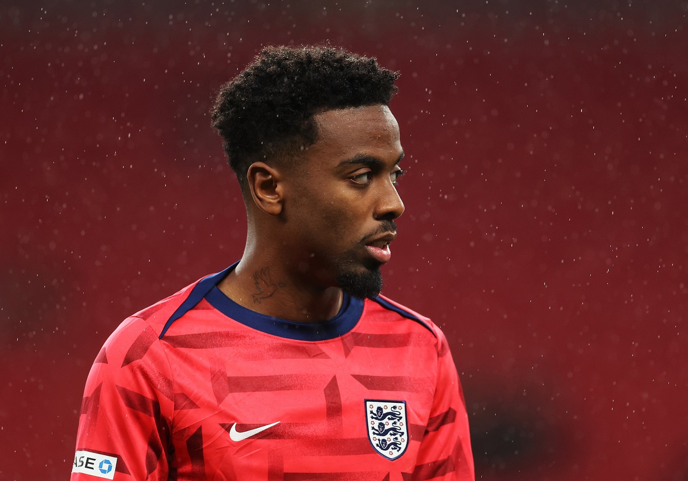 Aston Villa vise Angel Gomes : un transfert en vue ?