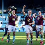 Burnley s'impose contre Sheffield Wednesday et prend la tête de la Championship