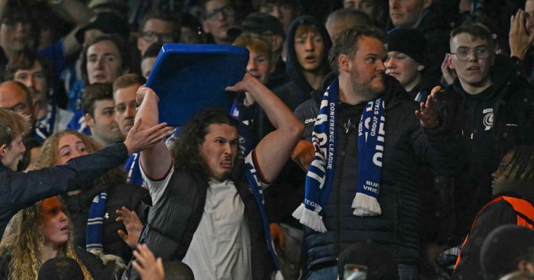 Chaos des supporters de Gent lors de la défaite contre Chelsea