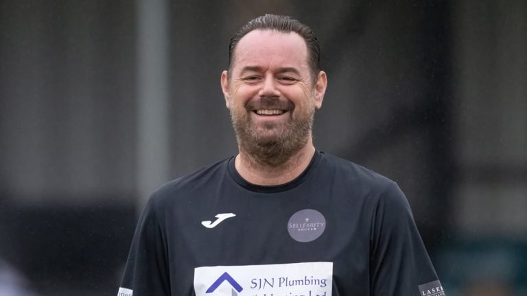 Danny Dyer brille au match de charité Sellebrity Soccer