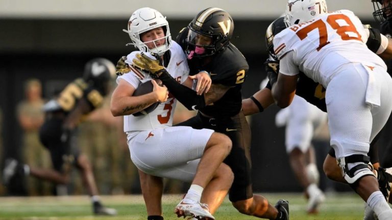 Football universitaire : Texas et Ohio State peinent malgré la victoire