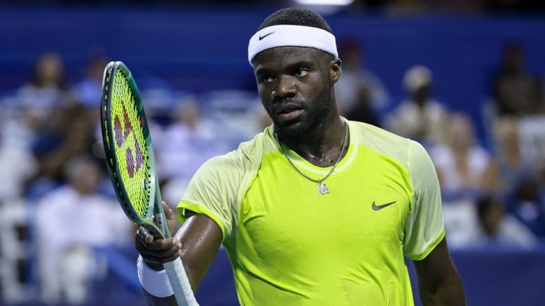 Frances Tiafoe s'excuse après une sortie explosive à Shanghai