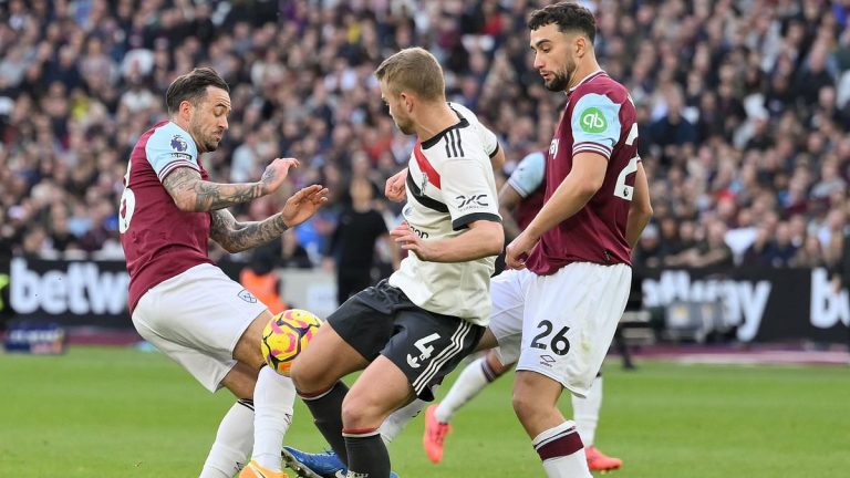 Gary Neville critique un penalty controversé pour West Ham contre Man United