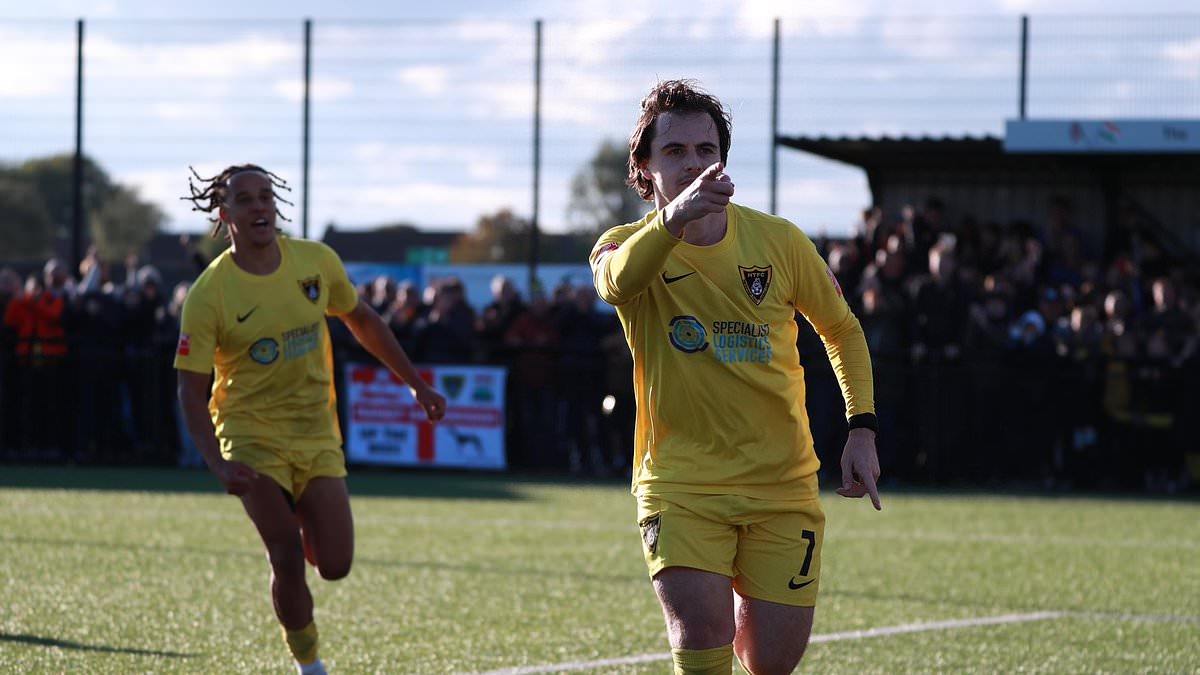 Harborough Town fait sensation en FA Cup malgré les drames juridiques