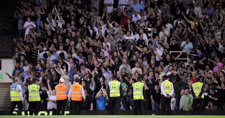 Hooliganisme au football : entre violence et quête d'identité