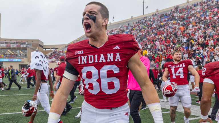 Indiana entre dans la danse des playoffs de football universitaire